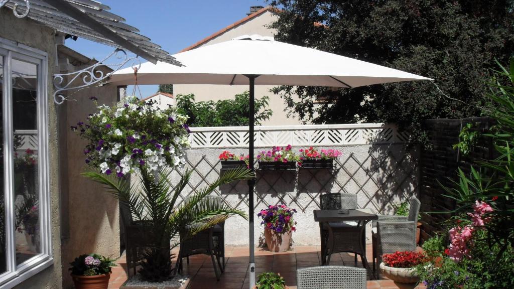 Hotel Le Langue D'Oc Agde Esterno foto